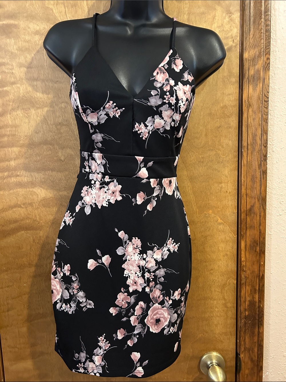 Black Floral Spaghetti-Strap Bodycon Dress - Homecoming